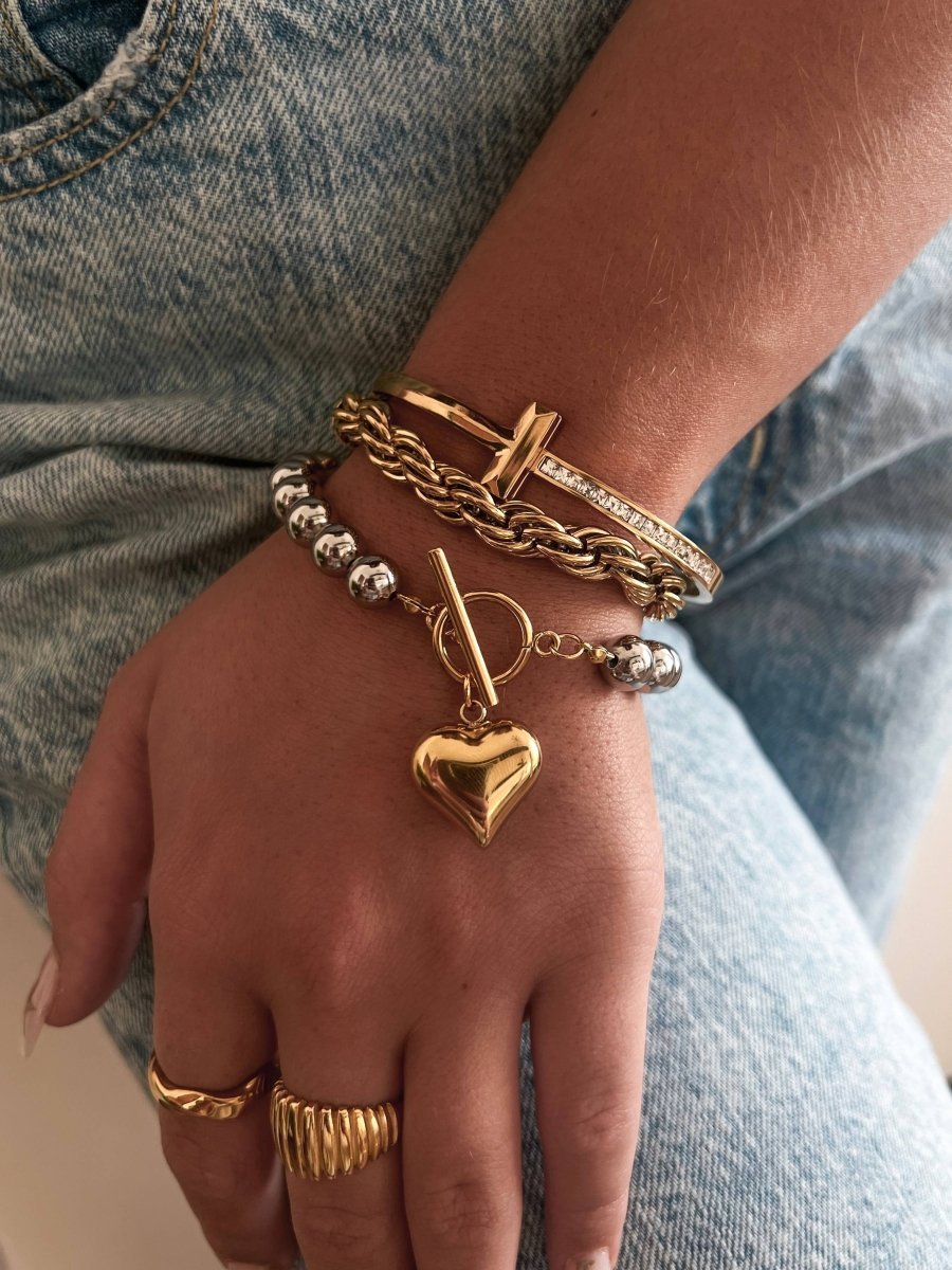 Bracelets: The Ultimate Collection of Stylish Wrist Accessories - Modish Maven Boutique