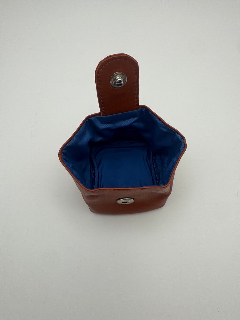saddle-inside.jpg