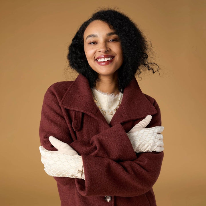 Crinkle Wave Touchscreen Gloves - Modish Maven Boutique