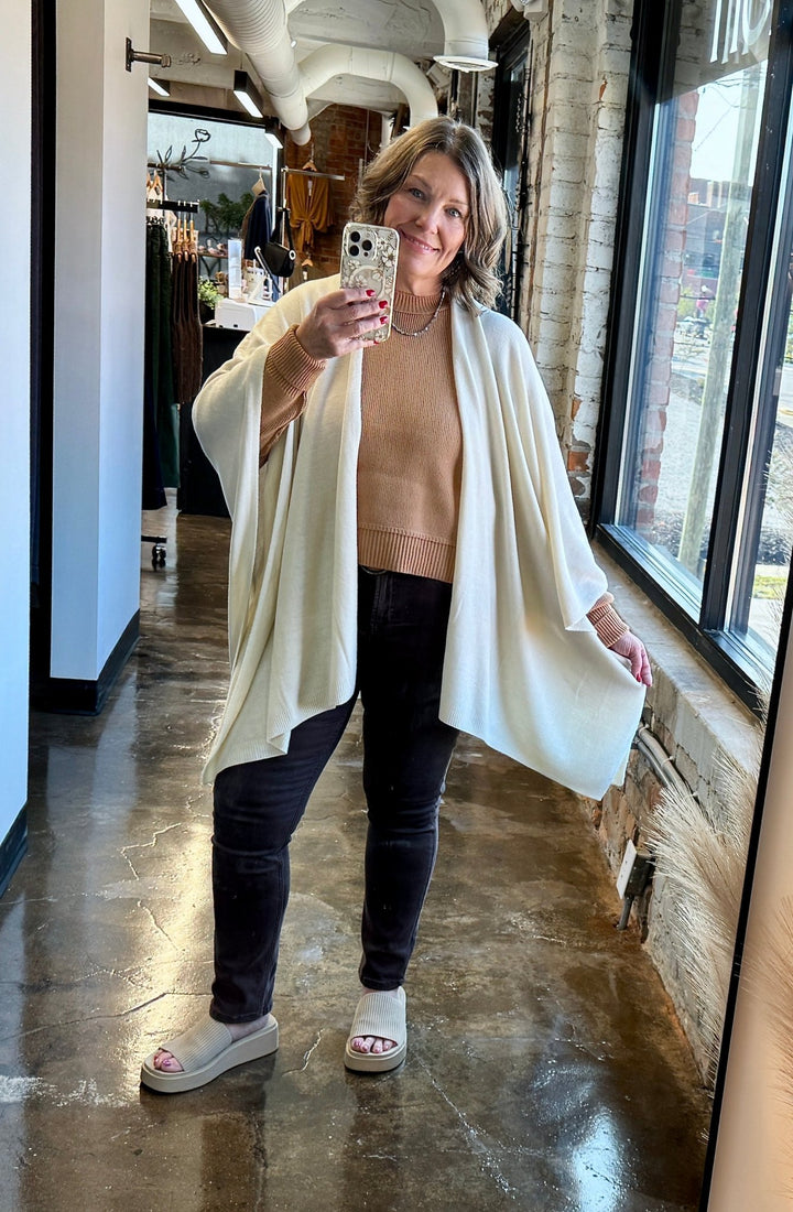Lightweight Versatile Layering Wrap - Modish Maven Boutique