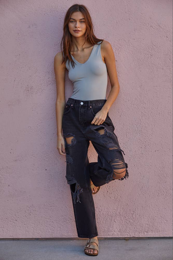 Seamless V-Neck Versatile Tank Top - Modish Maven Boutique